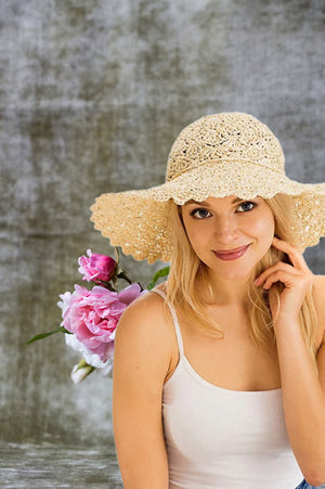 FLOWER DAZE FLOPPY HAT